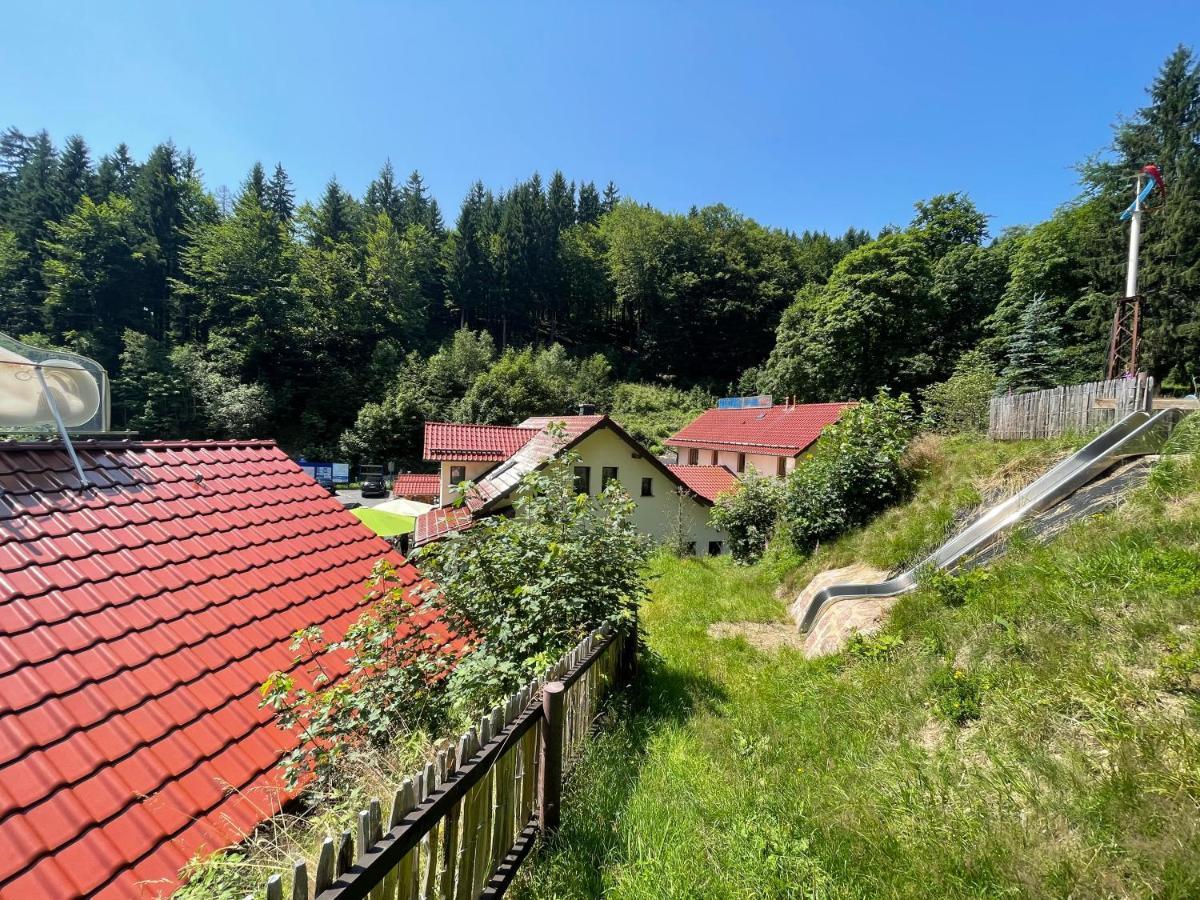 Hotel & Gasthaus Sterngrund Zella-Mehlis Extérieur photo