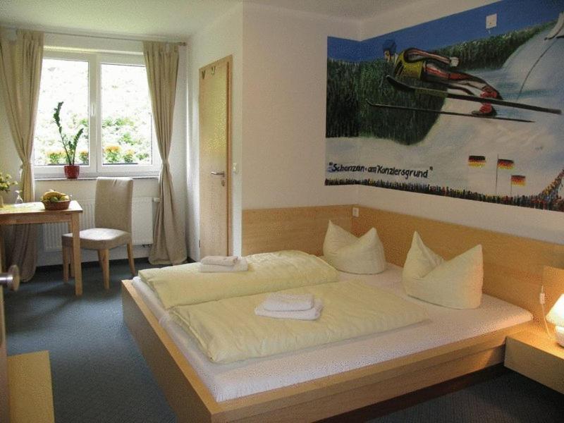 Hotel & Gasthaus Sterngrund Zella-Mehlis Chambre photo